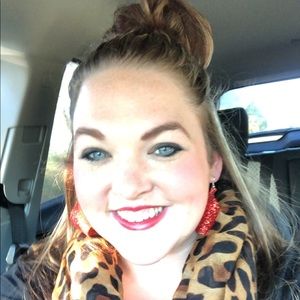 Meet your Posher, Karlie